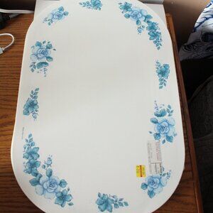 Lot of 4  Corelle Coordinates  Oval Placemats  Blue Velvet 17" x 11"